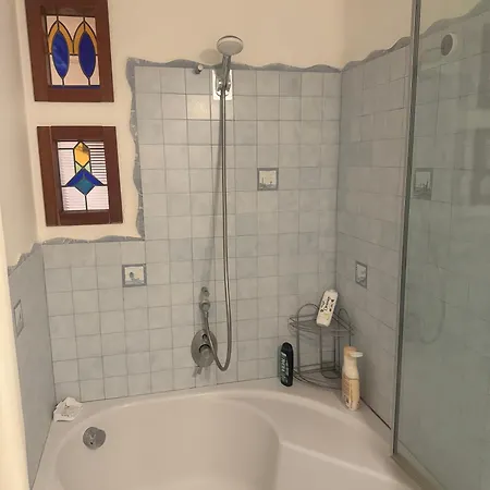 Apartamento Gandhi Homes